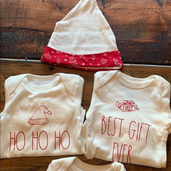 Rae Dunn onesies/hat - Picture 2 of 4